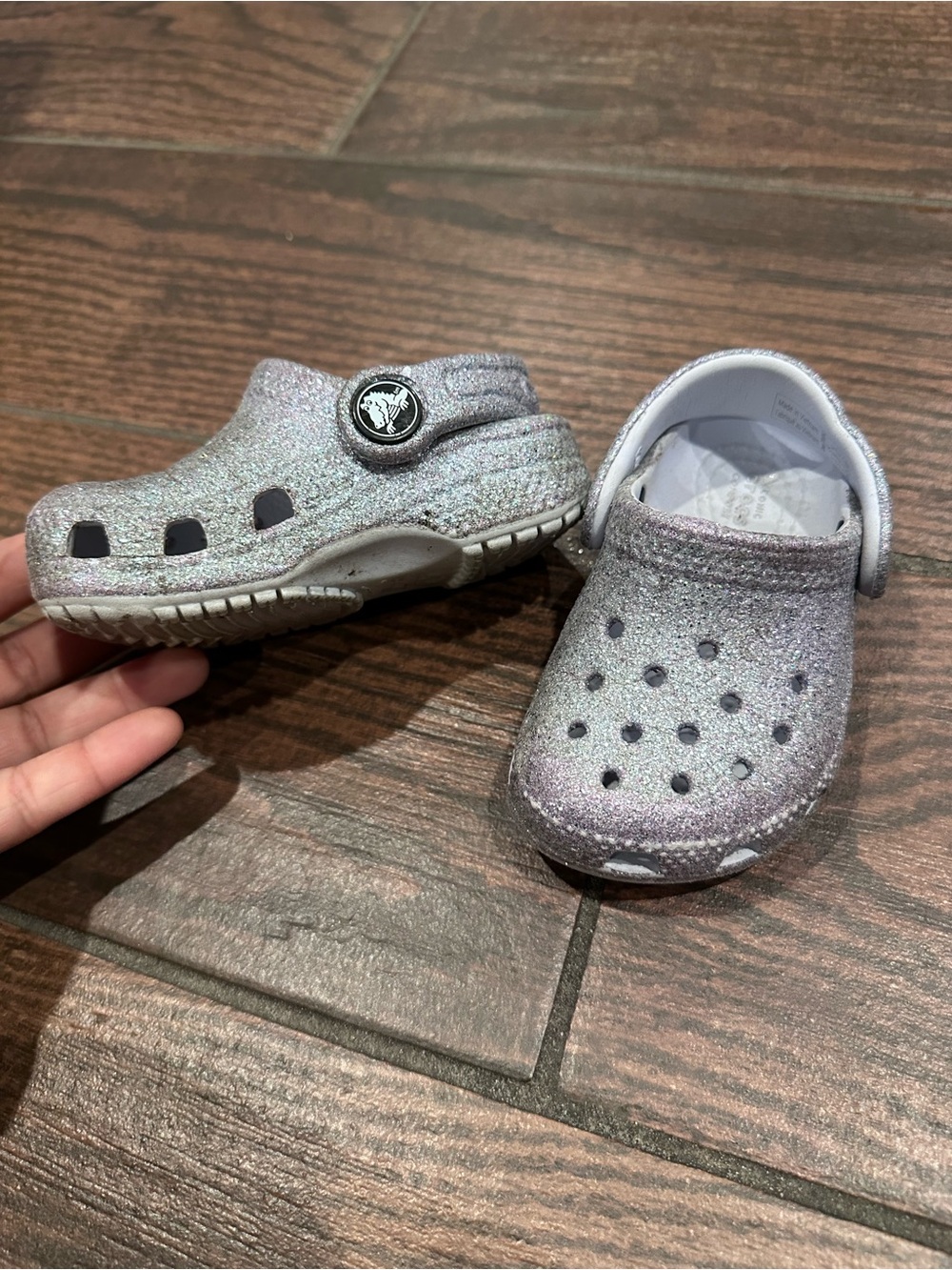 CROCS Kids Glitter Clogs in Sparkling Silver